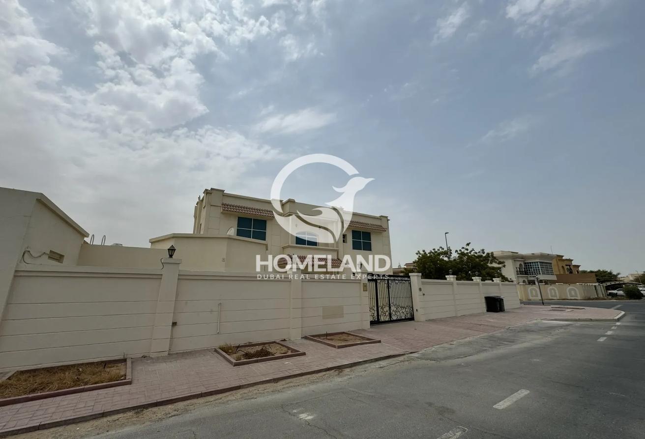 Spacious G+1 | Independent Villa | Service Block photo 22