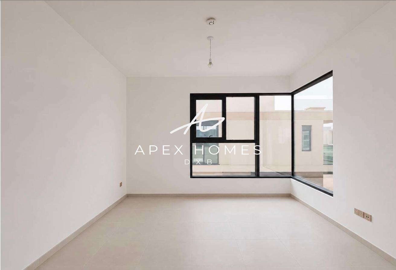 Brand New | Motivated Owner | Ready photo 18