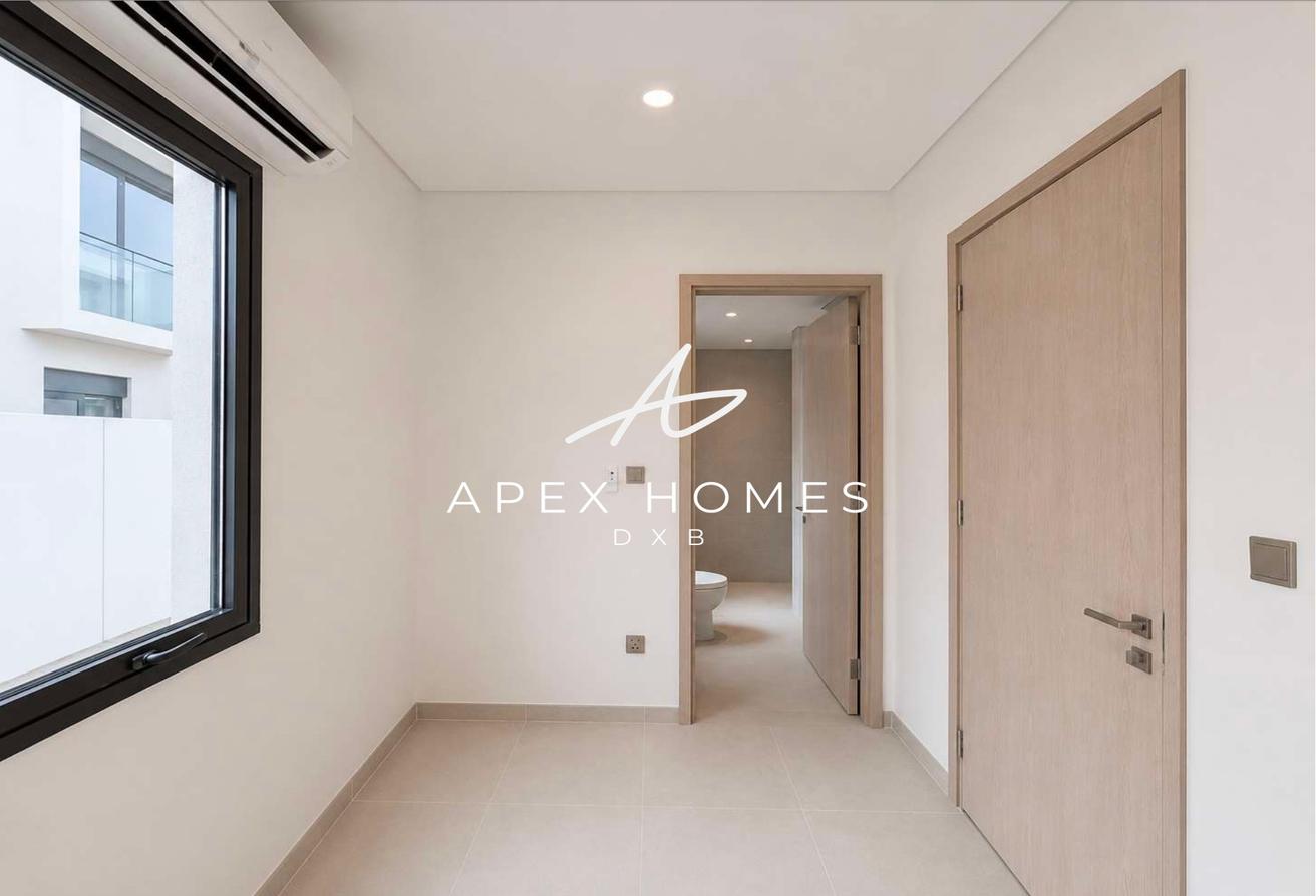 Brand New | Motivated Owner | Ready photo 27