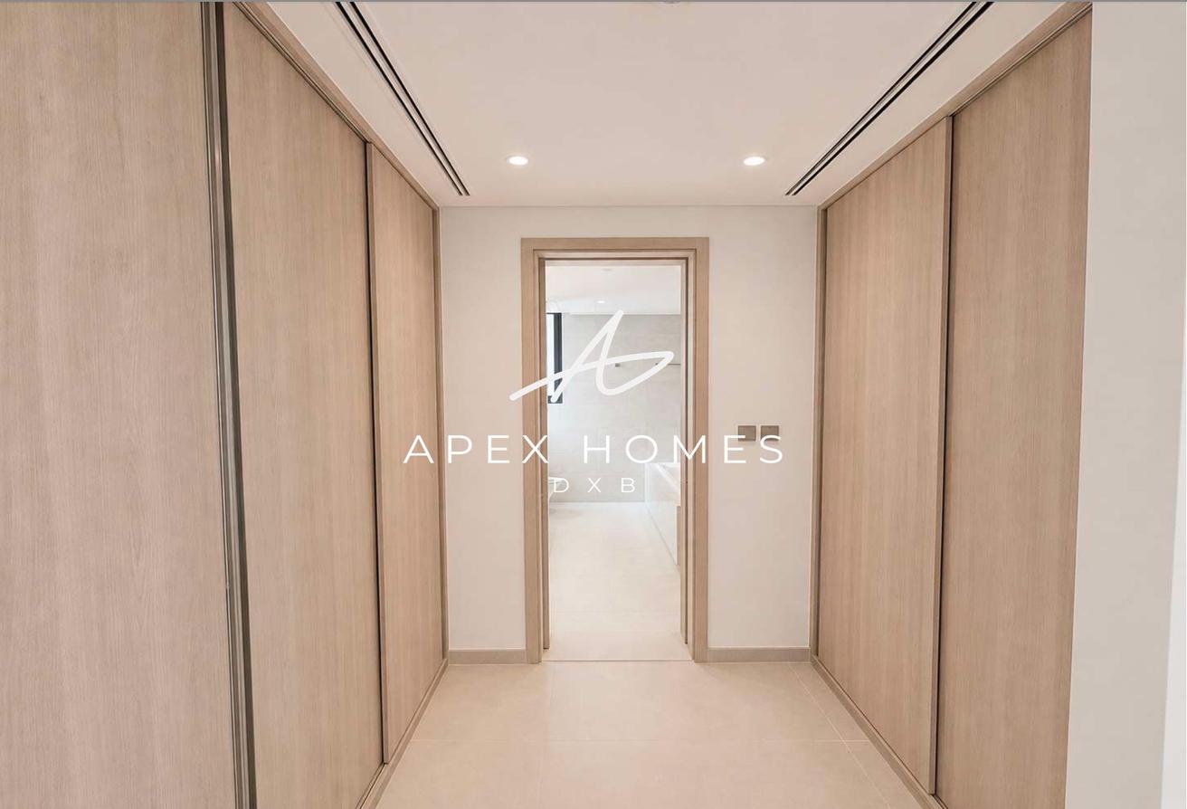 Brand New | Motivated Owner | Ready photo 28