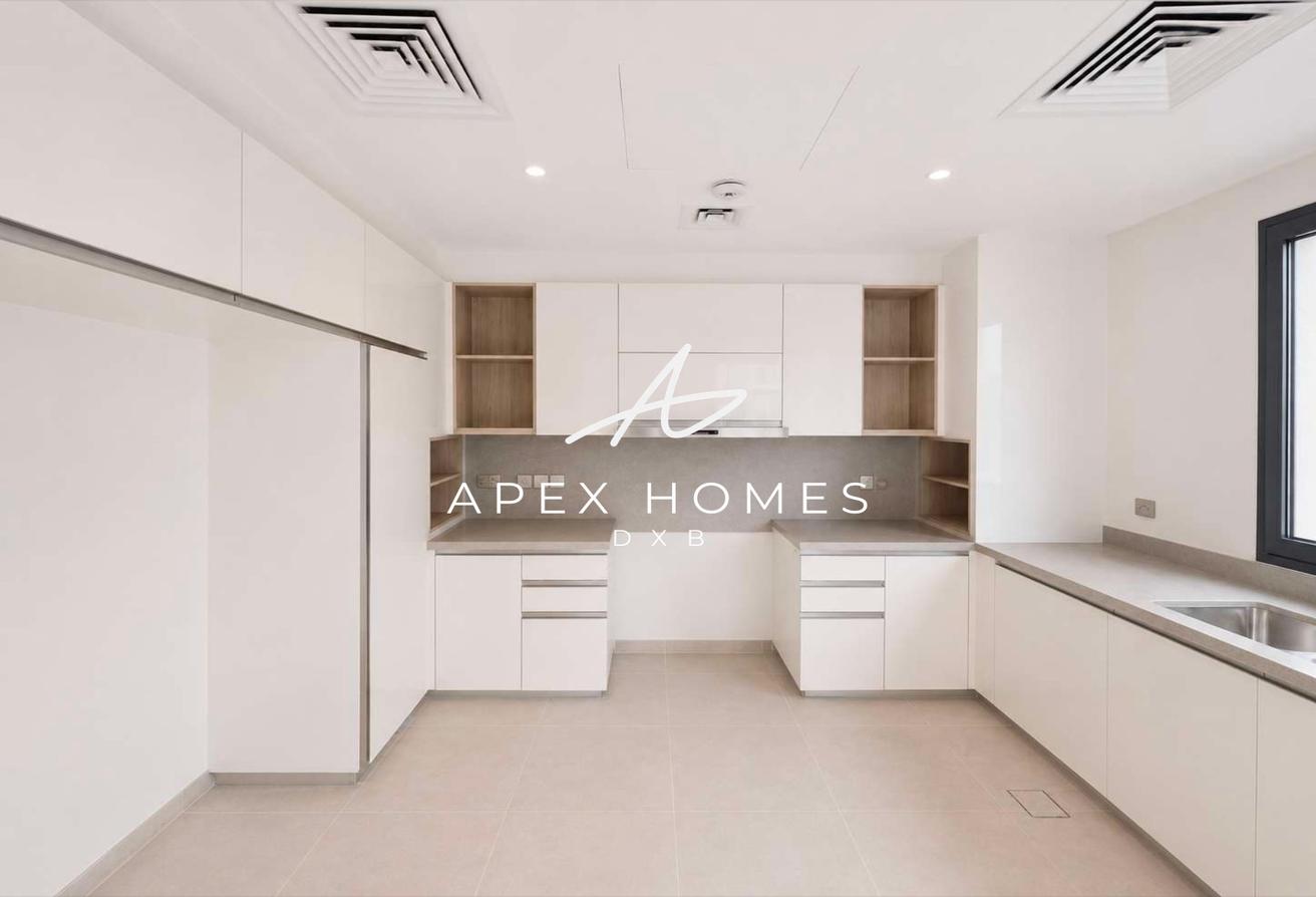Brand New | Motivated Owner | Ready photo 14