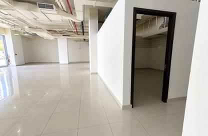 Retail - Studio for rent in Bahwan Tower Downtown - Downtown Dubai - Dubai