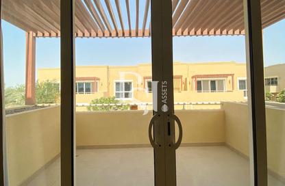Villa - 4 Bedrooms - 5 Bathrooms for rent in Yasmin Community - Al Raha Gardens - Abu Dhabi