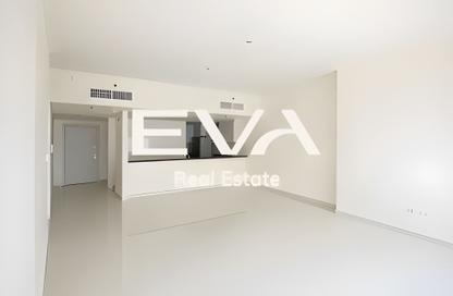 Apartment - 2 Bedrooms - 3 Bathrooms for sale in Damac Heights - Dubai Marina - Dubai
