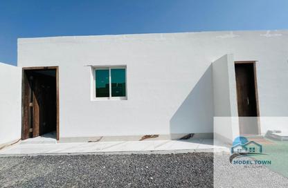 Apartment - Studio - 1 Bathroom for rent in Khalifa City A Villas - Khalifa City A - Khalifa City - Abu Dhabi