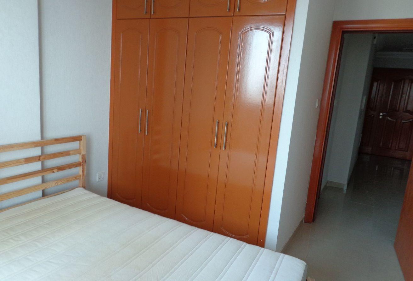 Next to Metro Furnished 1BR Dubai Marina photo 4