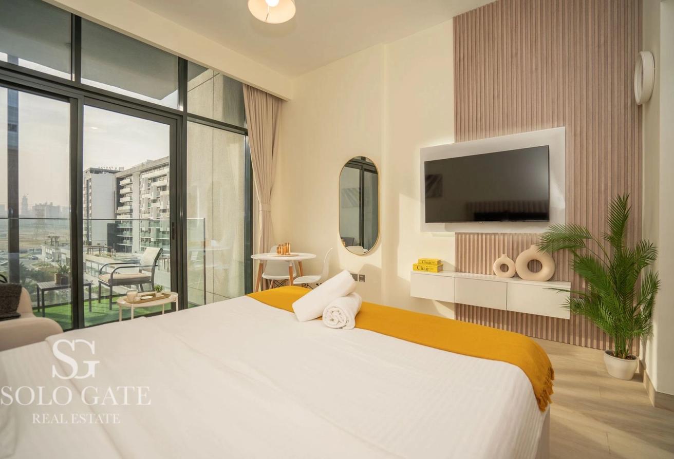 Large Studio | Fully Furnished | Azizi Riviera 4 photo 3