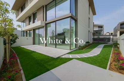 Townhouse - 3 Bedrooms - 4 Bathrooms for rent in Nad Al Sheba Gardens 2 - Nad Al Sheba Gardens - Nad Al Sheba - Dubai