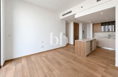 Apartment - 2 - 3 for rent in Hamilton House - District 14 - Jumeirah Village Circle - Dubai