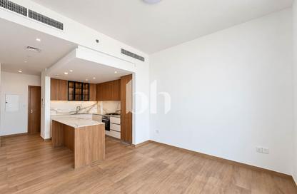 Apartment - 2 - 3 for rent in Hamilton House - District 14 - Jumeirah Village Circle - Dubai