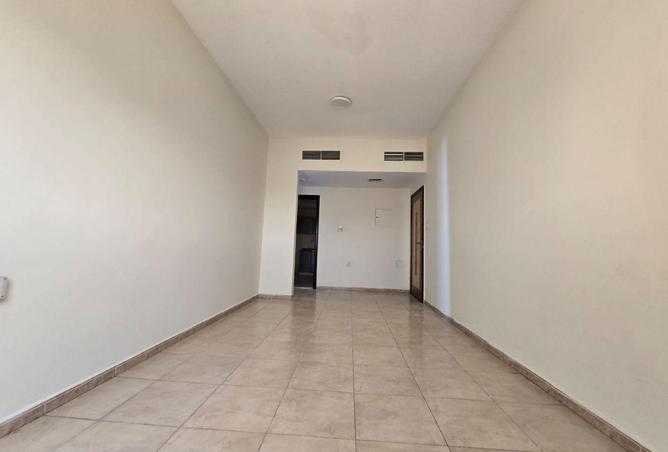 56141960 - Property Image 3