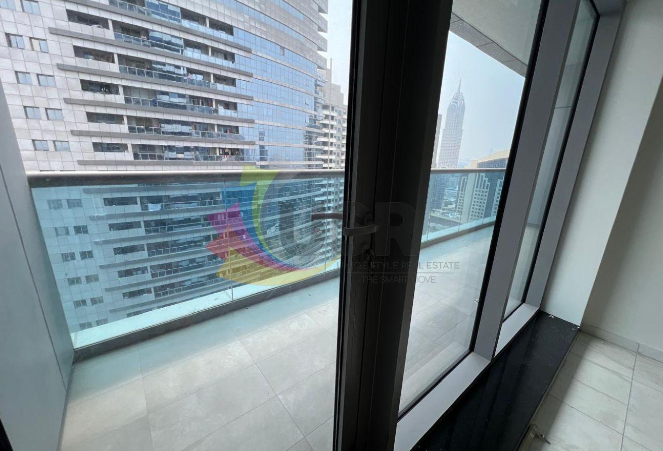 READY TO RENT | 1BR WITH BALCONY | NEAR METRO 90K photo 3