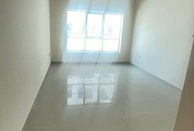 79822759 - Property Image 2