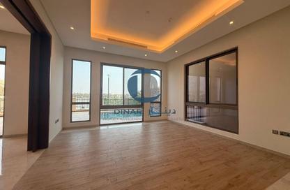 Villa - 4 Bedrooms - 6 Bathrooms for rent in Luluat Al Raha - Al Raha Beach - Abu Dhabi