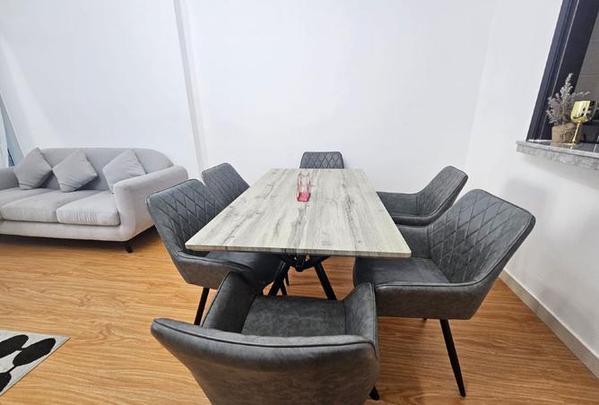 125648407 - Property Image 2