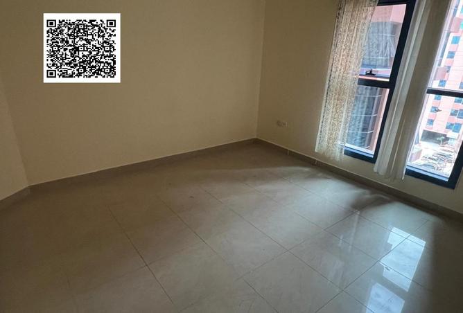 74235143 - Property Image 3