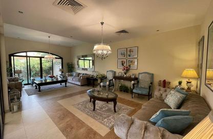 Villa - 4 Bedrooms - 5 Bathrooms for rent in Naseem - Mudon - Dubai