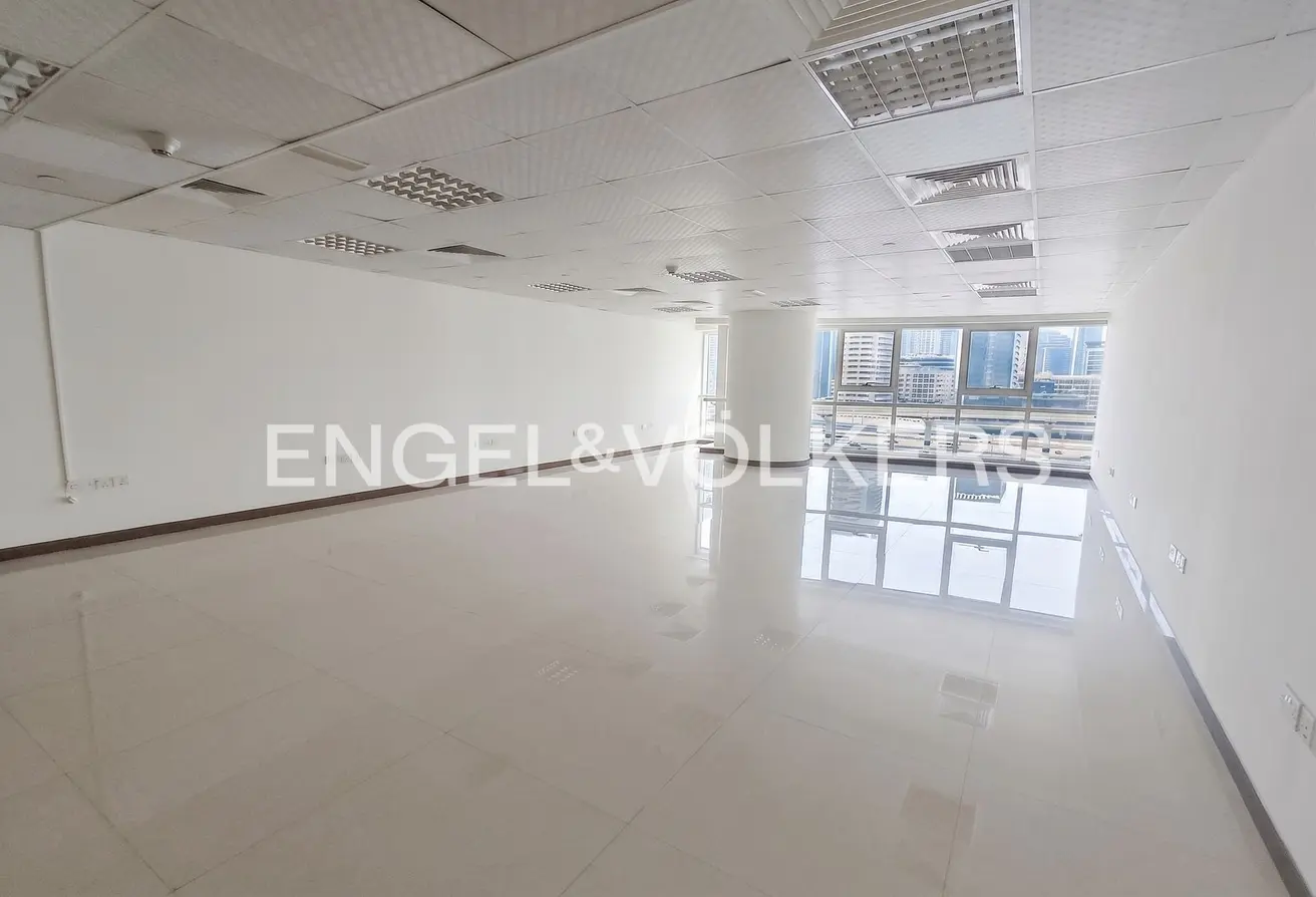 135623830 - Property Main Image