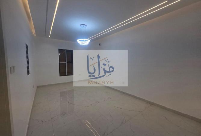 105536937 - Property Image 3