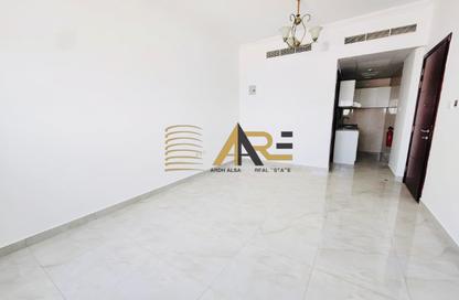 Apartment - Studio - 1 Bathroom for rent in Sarab 2 - Aljada - Sharjah
