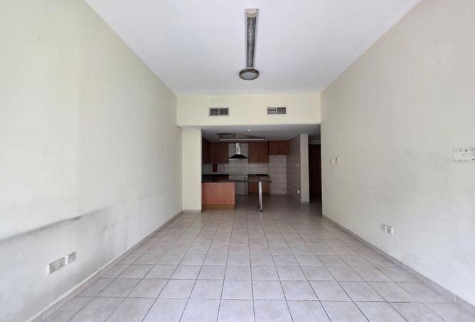 63649089 - Property Main Image