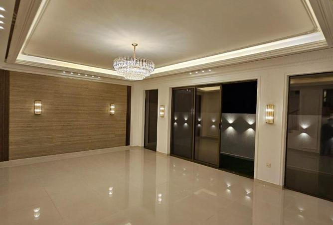 113697800 - Property Image 3