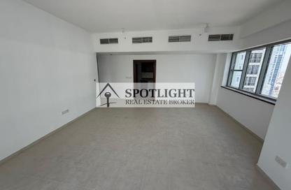 Apartment - 3 - 4 for rent in Executive Tower C - Executive Towers - Business Bay - Dubai