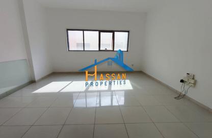 Apartment - 2 - 2 for rent in Al Majaz 3 - Al Majaz - Sharjah