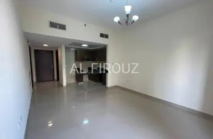 شقة - غرفة نوم - 2 حمامات للايجار في نرجس ريزيدينس - الضاحية 13 - قرية جميرا الدائرية - دبي