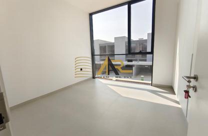 Townhouse - 4 - 5 for rent in Saro - Masaar - Tilal City - Sharjah