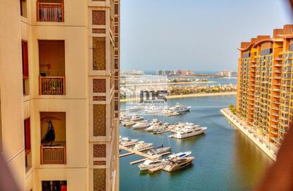 Apartment - 2 - 3 for rent in Marina Residences 6 - Marina Residences - Palm Jumeirah - Dubai