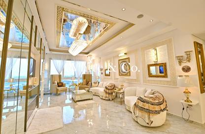 Apartment - 3 Bedrooms - 4 Bathrooms for rent in Marina Residences 3 - Marina Residences - Palm Jumeirah - Dubai