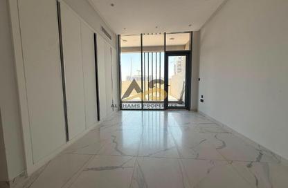 Apartment - 1 Bedroom - 2 Bathrooms for rent in Kay 10 Building - Dubai Land Residence Complex - Dubai Apartment - 1 Bedroom - 2 Bathrooms for rent in Kay 10 Building - Dubai Land Residence Complex - Dubai