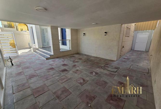127468883 - Property Image 3