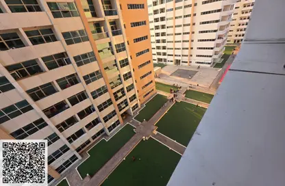 Apartment - 1 Bedroom - 2 Bathrooms for rent in Ajman One Towers - Al Sawan - Ajman