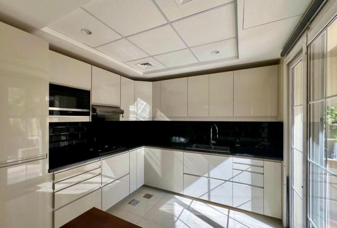 69890585 - Property Image 2