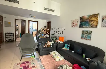 شقة - غرفة نوم - 1 حمام للبيع في مساكن مجتمع البلوط - مدينة دبي للإنتاج (اي ام بي زد) - دبي