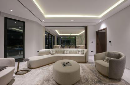 Villa - 6 Bedrooms - 7 Bathrooms for sale in Garden Homes Frond O - Garden Homes - Palm Jumeirah - Dubai