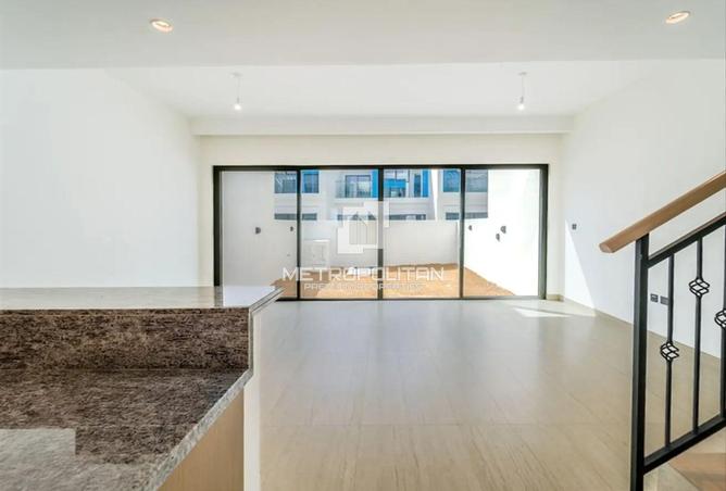 83664980 - Property Image 3