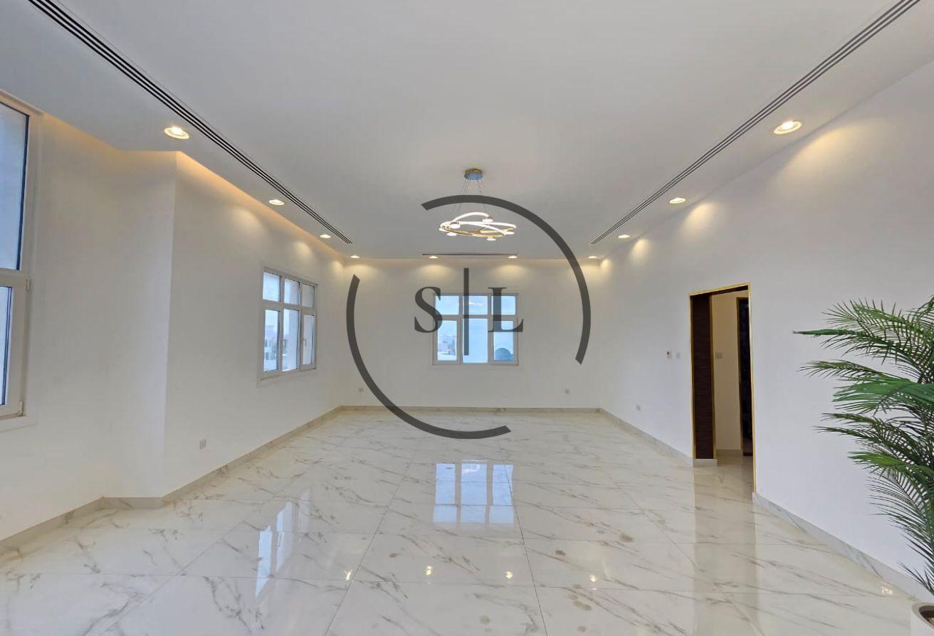 Brand New Luxury Villa with Pool, Lift and Garden photo 19