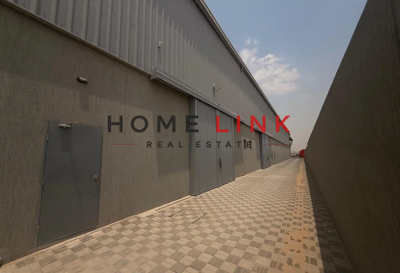 132066001 - Property Main Image