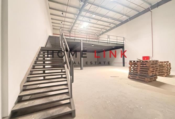 132066001 - Property Image 2