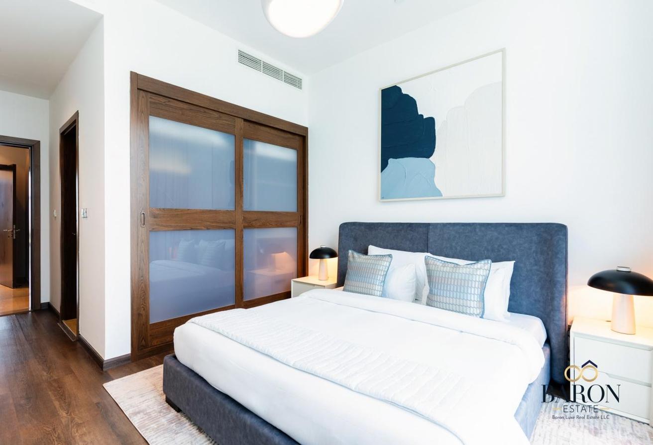 Upgraded | Sea View | Fully Furnished photo 8