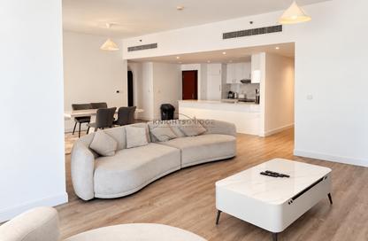 Apartment - 2 - 3 for rent in Rimal 3 - Rimal - Jumeirah Beach Residence - Dubai