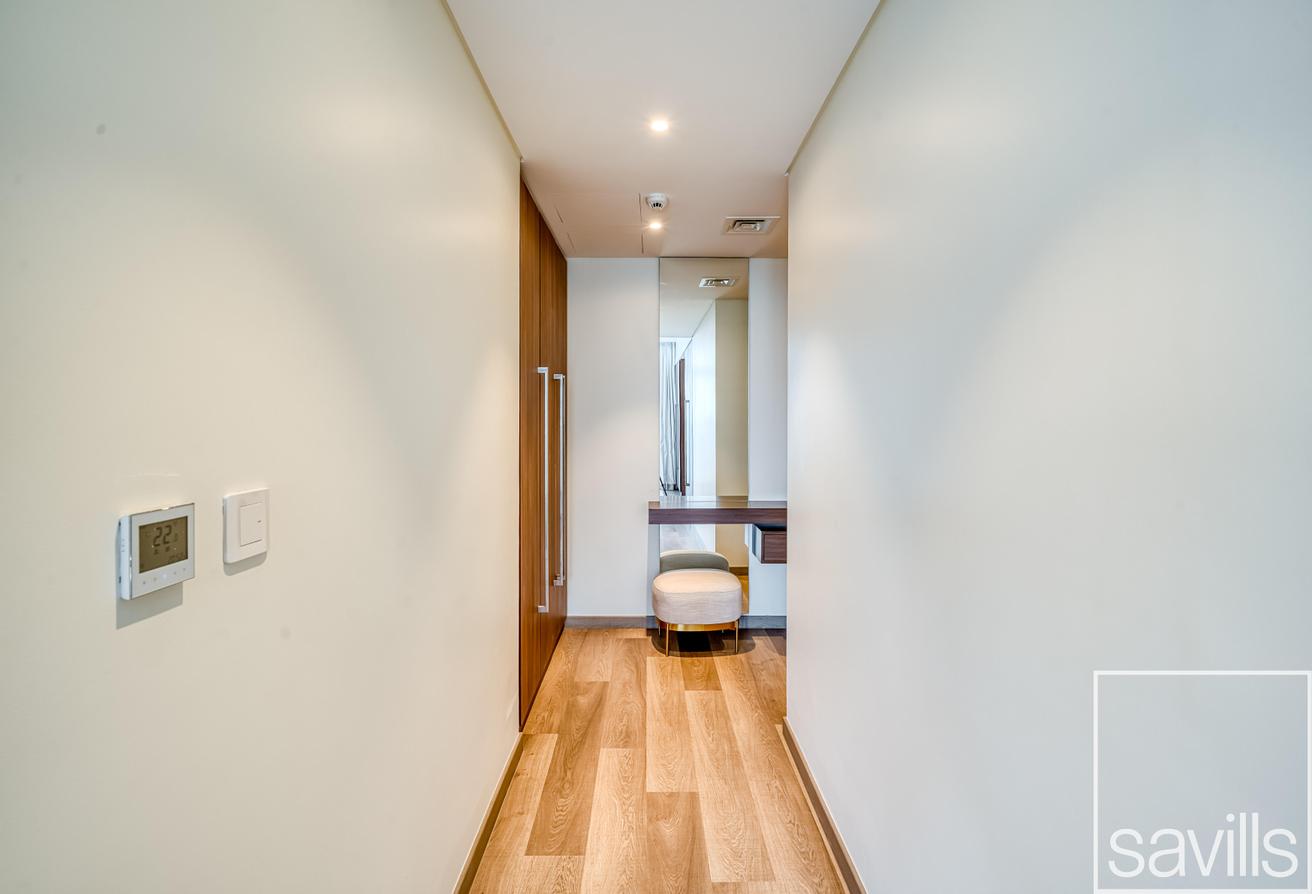 Skyline Luxury | Fully Furnished | Canal View photo 11