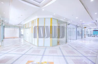 Retail - Studio for rent in Al Salam Centre - Naif - Deira - Dubai