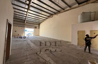 Warehouse - Studio - 1 for rent in Al Sajaa Industrial - Al Sajaa - Sharjah