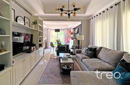 Villa - 3 Bedrooms - 3 Bathrooms for sale in Springs 8 - The Springs - Dubai