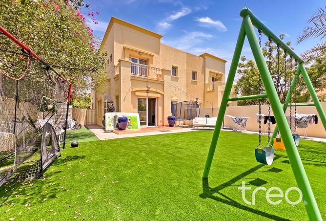71118081 - Property Main Image