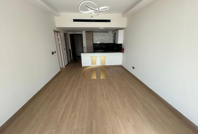 54391895 - صورة العقار 3